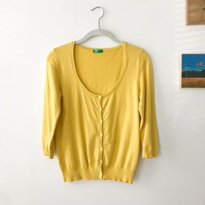 UNITED COLORS OF BENETTON sweater size Small